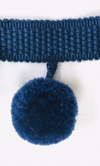 navy-pom-pom.jpg